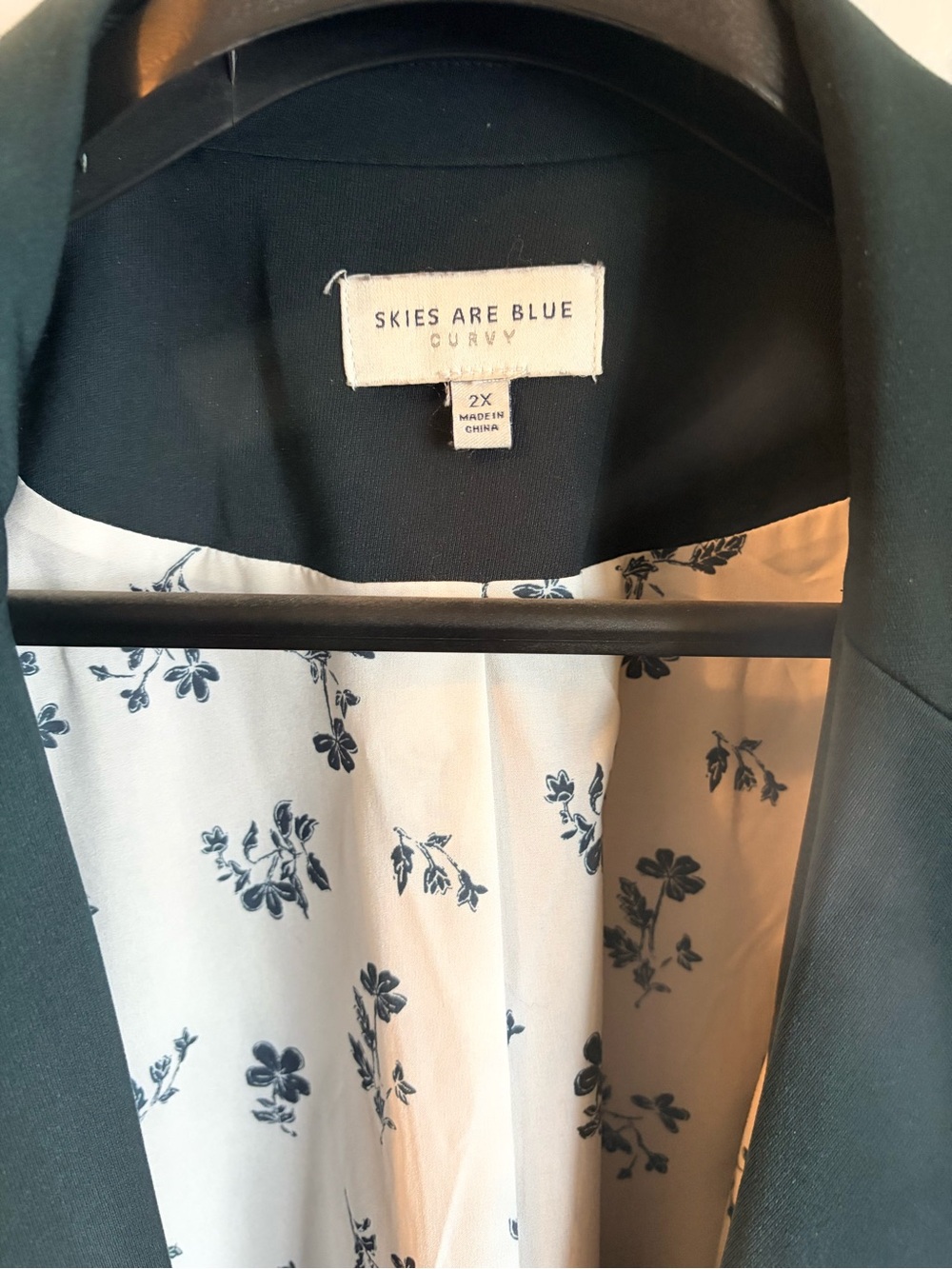 Skies Are Blue Dark Green Blazer with Floral Lining - Picture 3 of 4